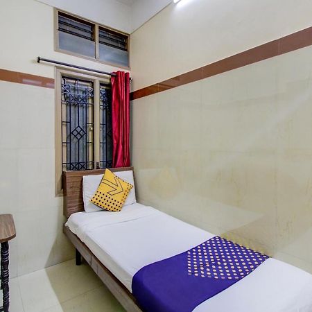 Spot On 75643 Golden Guest House Bangalore Luaran gambar