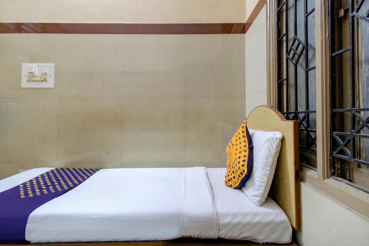 Spot On 75643 Golden Guest House Bangalore Luaran gambar