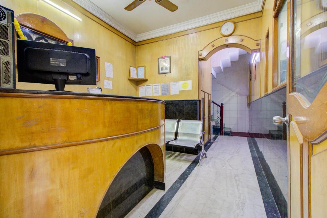 Spot On 75643 Golden Guest House Bangalore Luaran gambar