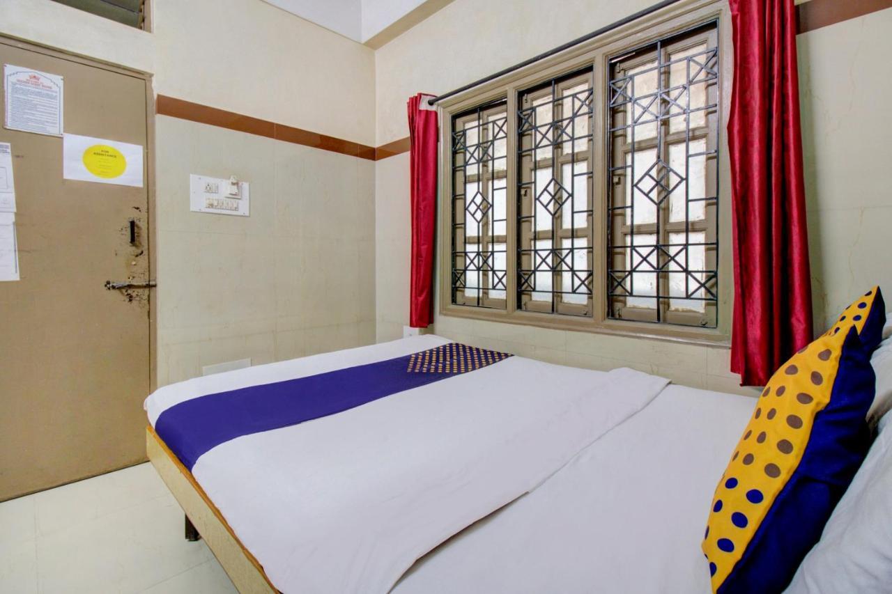 Spot On 75643 Golden Guest House Bangalore Luaran gambar